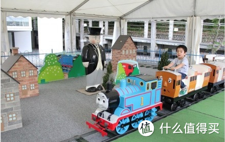 日铁路公司开通“托马斯号”卡通火车 今年暑假限期运营