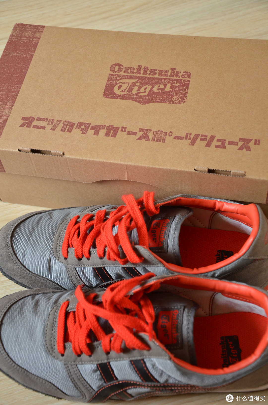 Onitsuka Tiger 鬼冢虎 Ultimate 81 休闲运动鞋