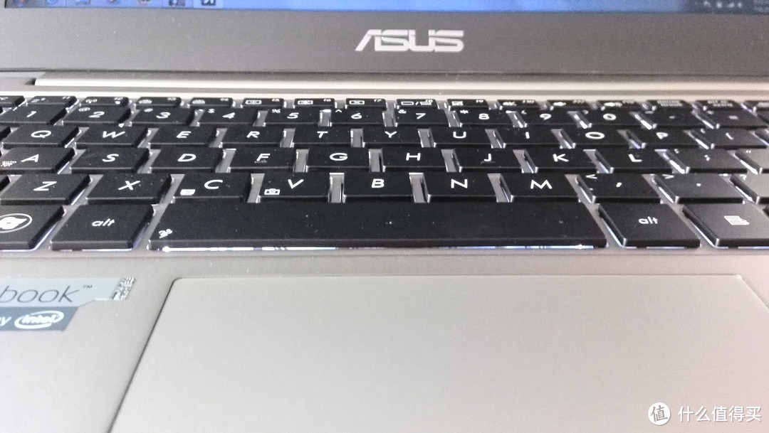 甩掉包袱 轻装上阵：ASUS 华硕 UX31ARF-R5102F 超极本