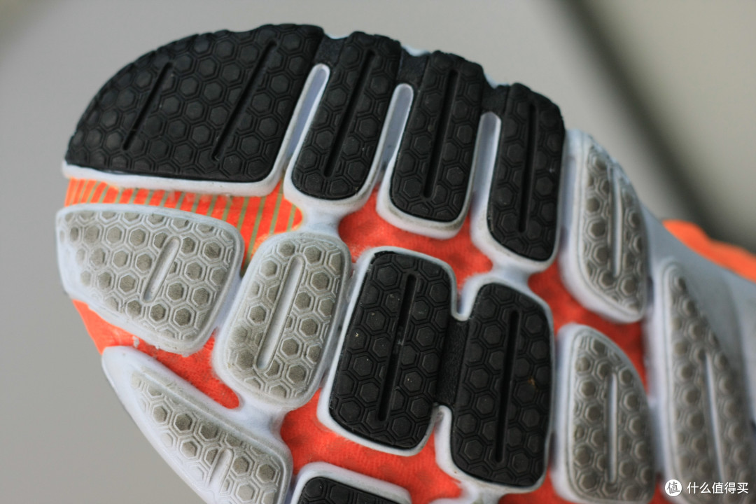 鞋底前脚掌部分