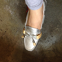 Bling~Bling！Cole Haan 可汗 Grant Moccasin 女款平底豆豆鞋