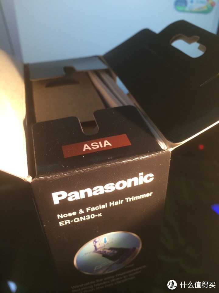 不要再调皮了！Panasonic 松下 ER-GN30-W 鼻毛修剪器