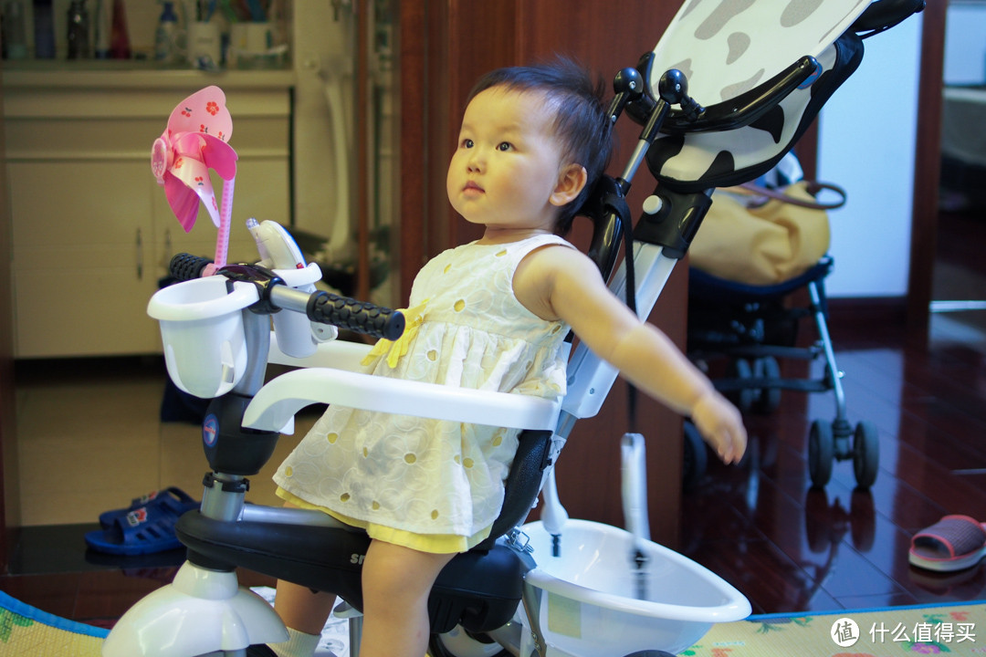 宝贝的第一辆爱车：Smart trike 精灵 touch steering 奶牛款 婴儿三轮脚踏车