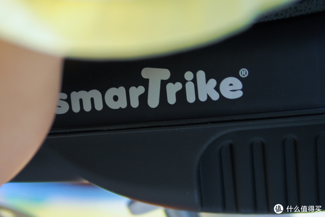 宝贝的第一辆爱车：Smart trike 精灵 touch steering 奶牛款 婴儿三轮脚踏车