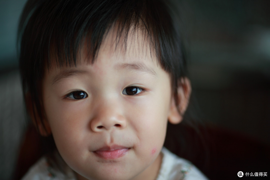 相机：佳能5D Mark II 光圈: F/2 快门:1/120 焦距:135 毫米 感光