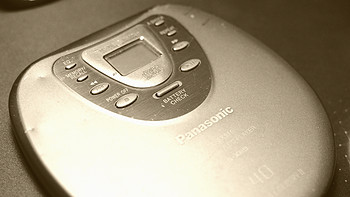 上世纪末神器：Panasonic 松下 SL SX510 手提唱碟放音机