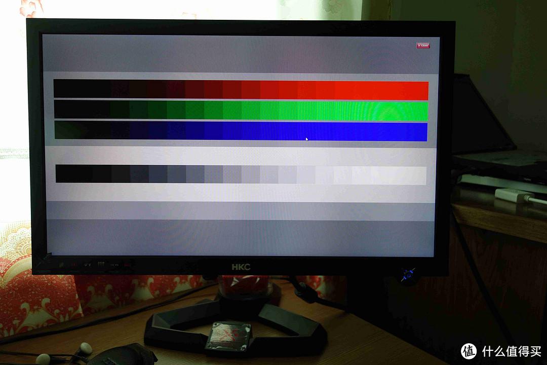 诚意之作，但尚欠完美：HKC 惠科 X3 23.5寸 游戏液晶显示器