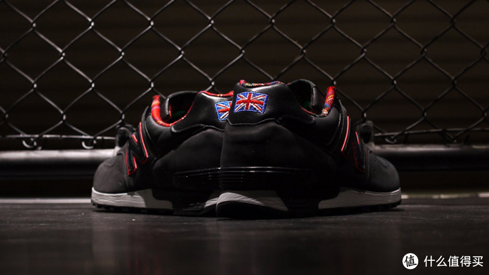 New Balance 新百伦推出新款英产576跑鞋 “PUNK&MOD” 系列