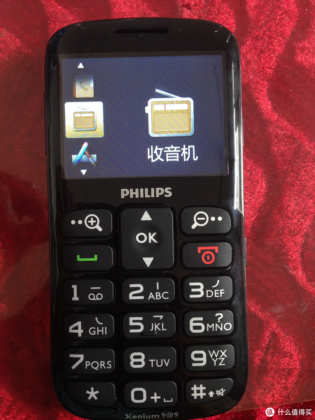 多嘴得来的礼物：老人手机 PHILIPS 飞利浦 Xenium X2560 手机