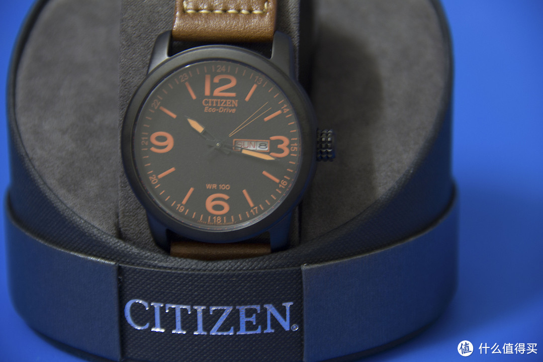 低调的文艺范儿：CITIZEN 西铁城 BM8475-26E Eco-Drive 男士光动能腕表