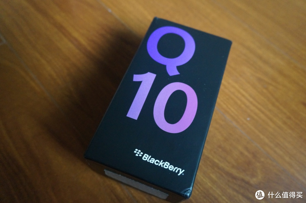 脑残粉入手BlackBerry 黑莓 Q10 智能手机 白色