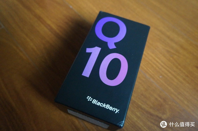 脑残粉入手BlackBerry 黑莓 Q10 智能手机 白色