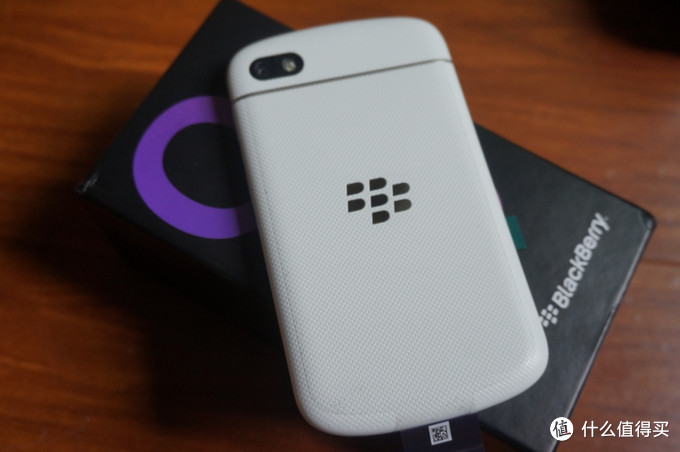 脑残粉入手BlackBerry 黑莓 Q10 智能手机 白色