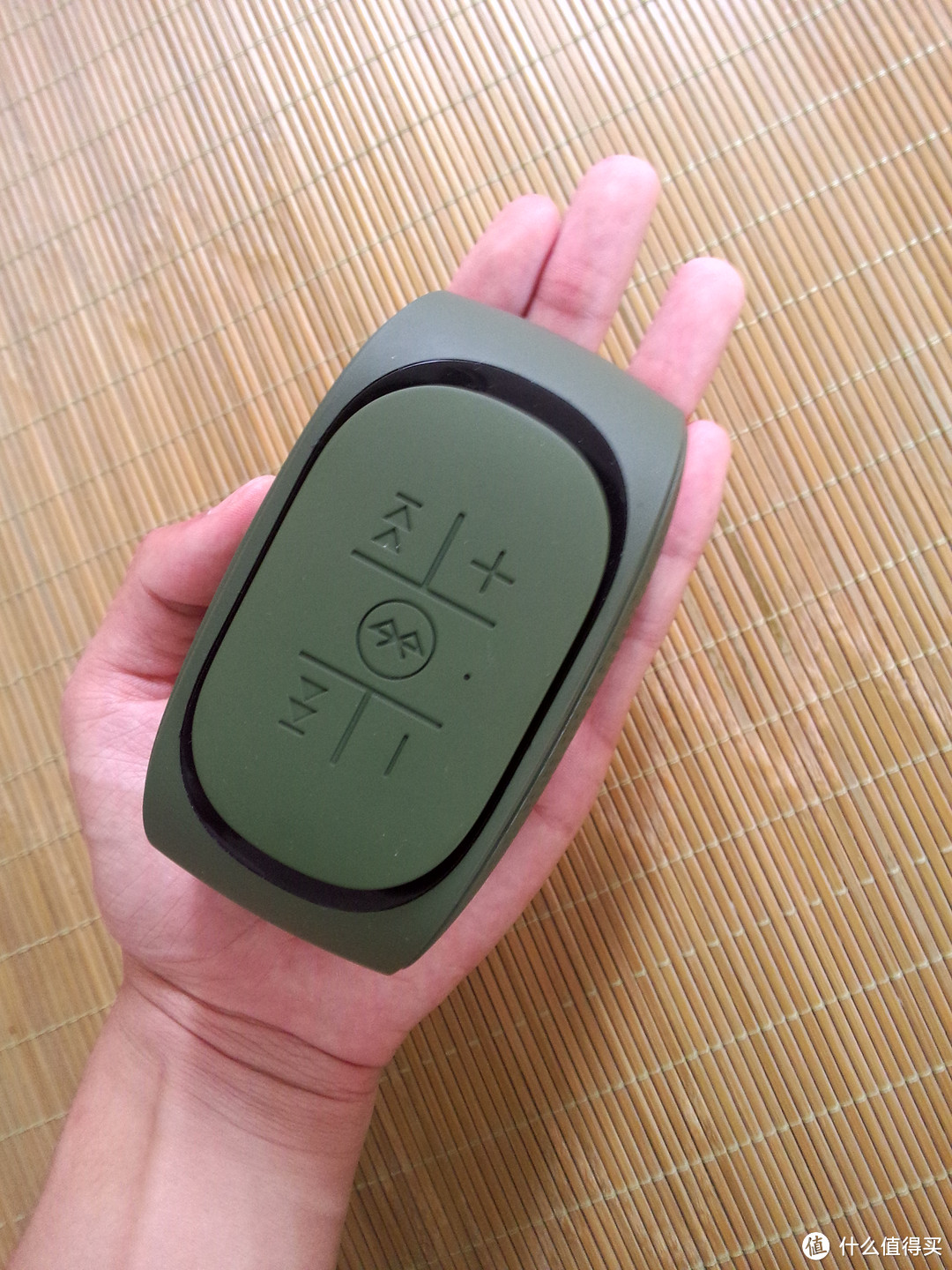 “魔豆”果然小 乐果 B3500 蓝牙4.0插卡音箱开箱+评测