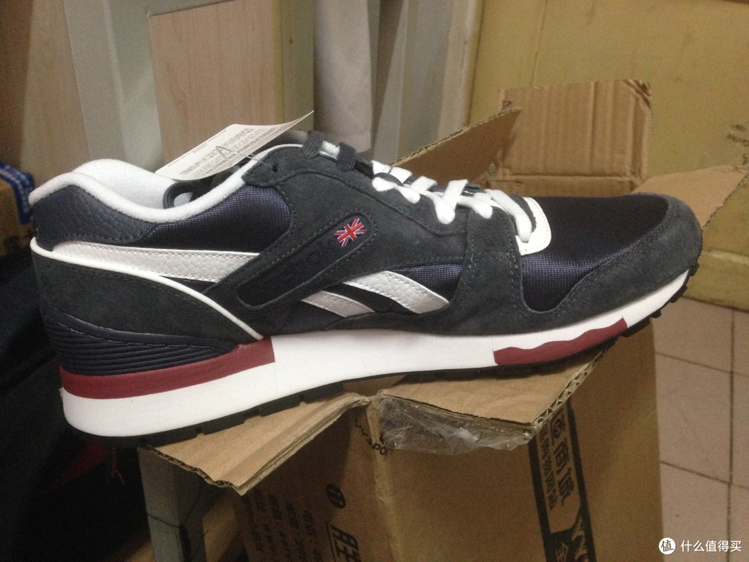 外观党入手 Reebok 锐步 GL6000 经典复古跑步鞋