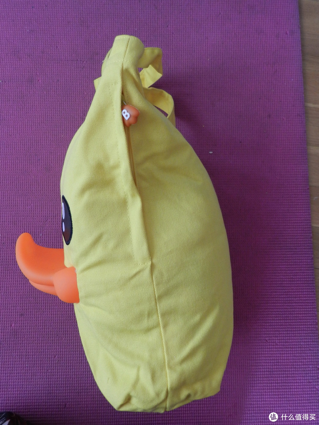 终于到家了，我可爱的“B.duck 小黄鸭 帆布包”