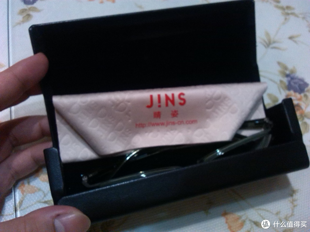 跟风入手 JINS 睛姿 超轻近视+PC功能眼镜 MRF-13-013