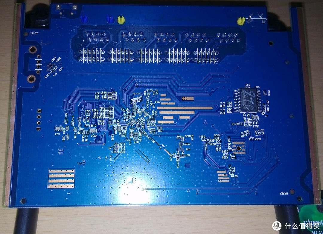 极路由的初次邂逅：极路由 C罗签名限量纪念版中度评测