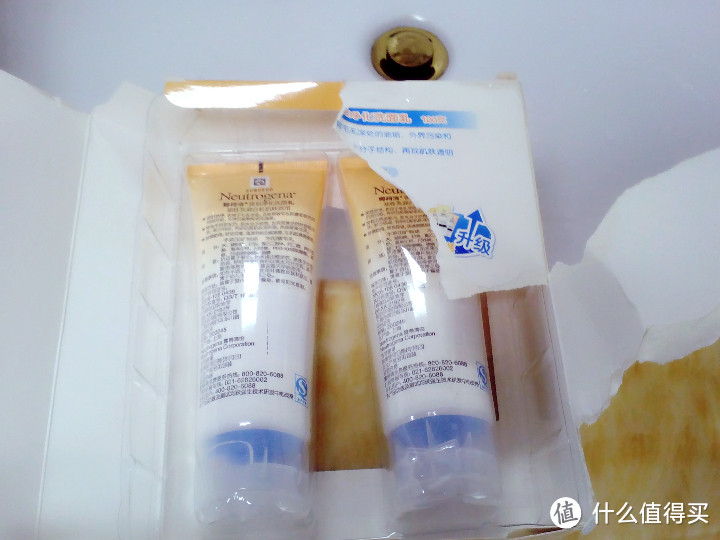 Neutrogena 露得清 深层净化洗面乳100g*2 被刺痛的箱子（附洗手大法）