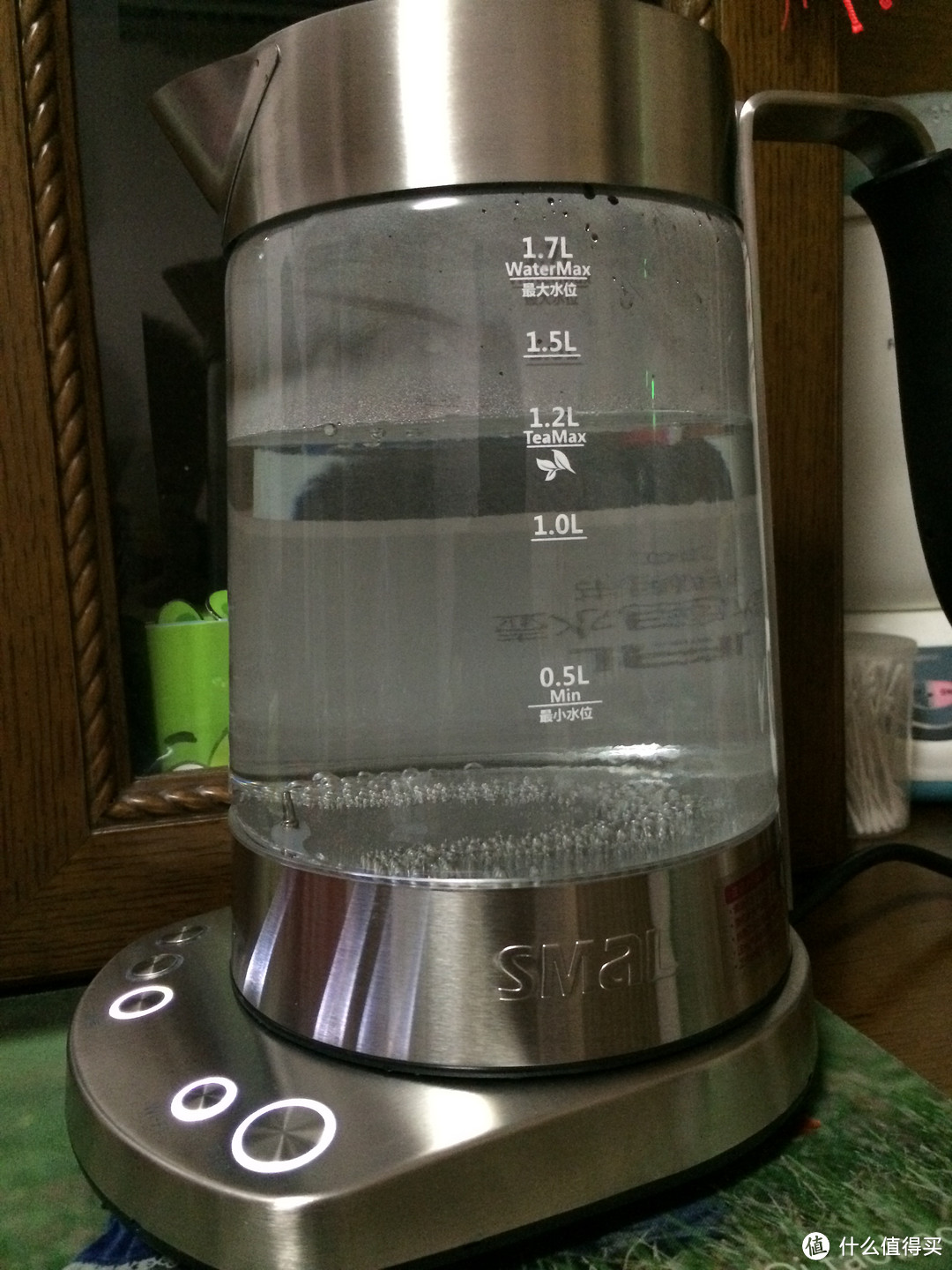 中国第一台智能电水壶 ISMAL 小智电水壶