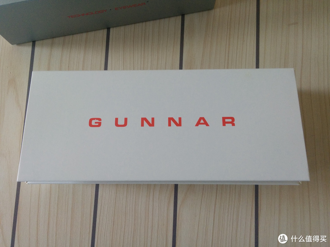 GUNNAR Rocket 防辐射护目镜VS明月防辐射镜片