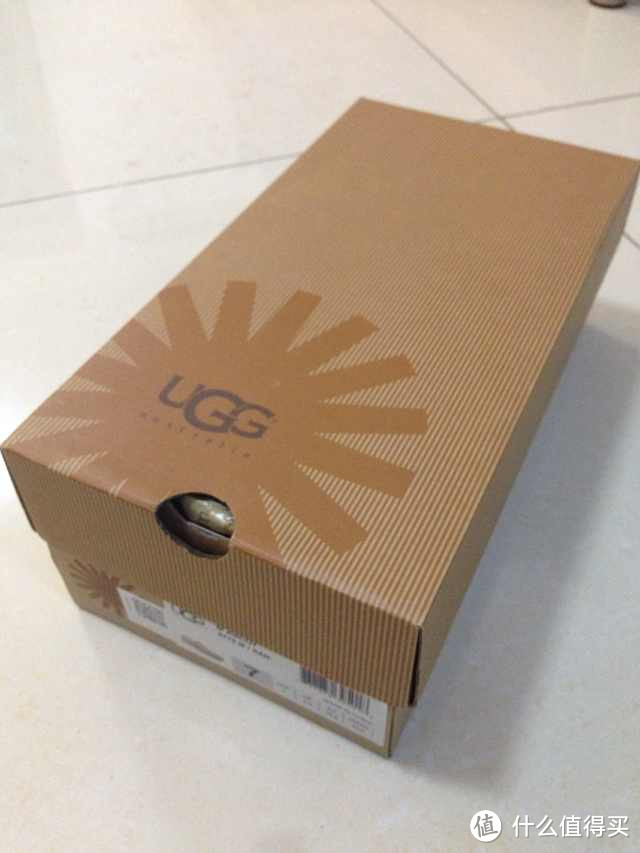 反季对折：UGG 男款 毛毛 休闲开车鞋