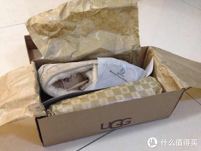 反季对折：UGG 男款 毛毛 休闲开车鞋