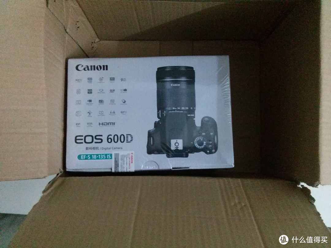 3335神价入手 Canon 佳能 EOS 600D 数码单反套机（EF-S 18-135mm f/3.5-5.6 IS）