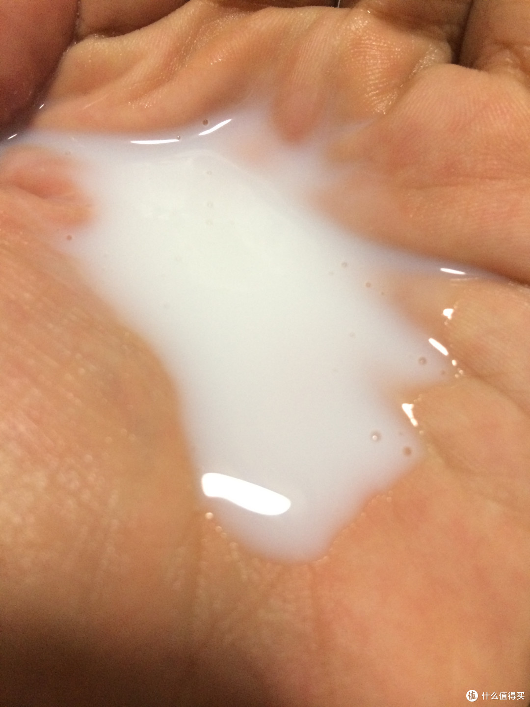 白色乳液