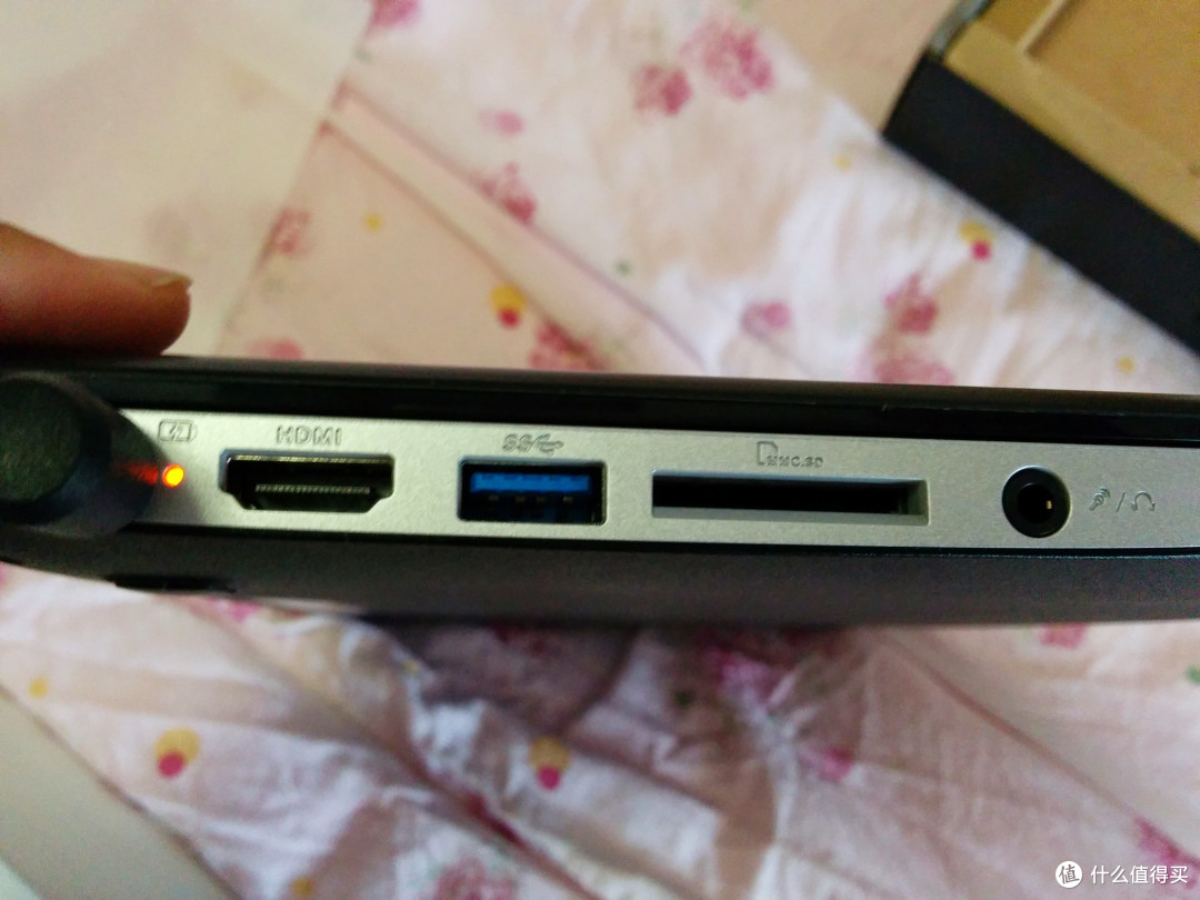 体验不同的上网本:ASUS 华硕 C200MA-DS01 11.6英寸 ChromeBook