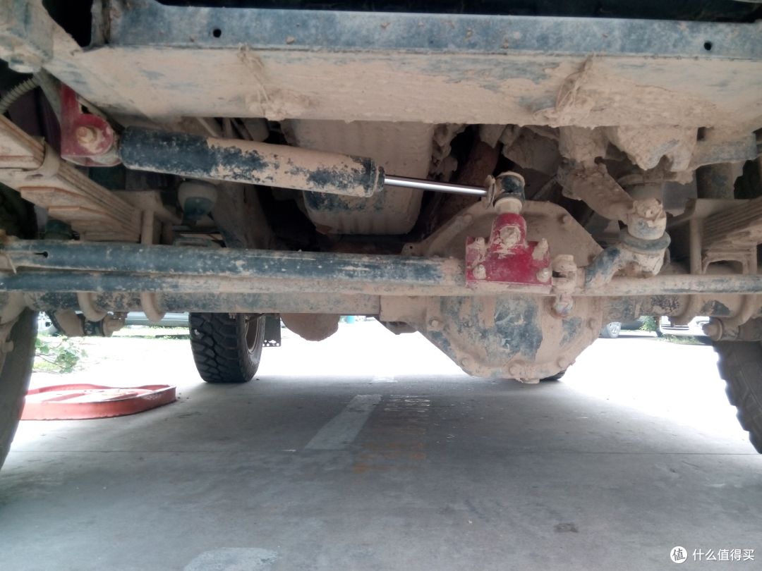 大男孩的玩具车：外观党改装北汽角斗士