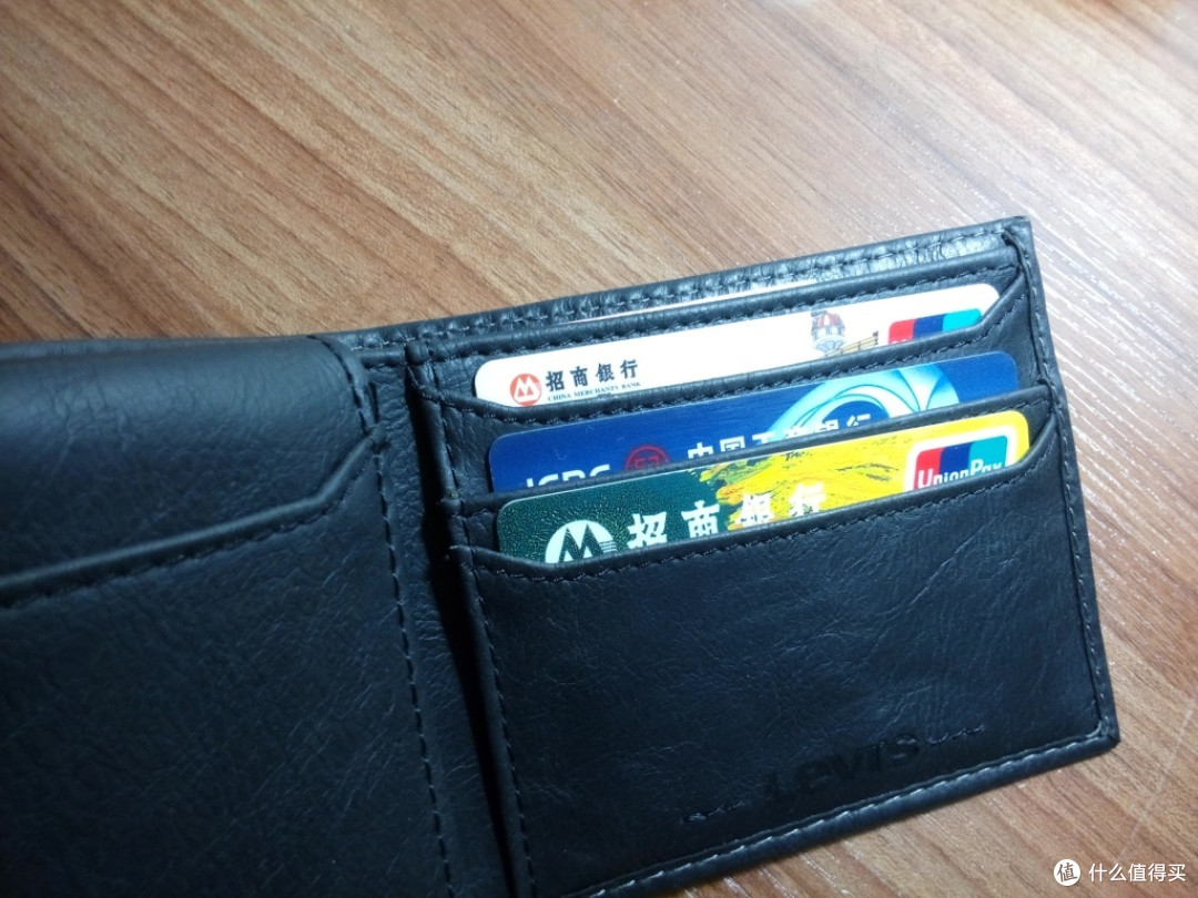 海淘 Levi's 李维斯 男款两折钱包