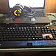大学僧的桌面污染：Razer 雷蛇 黑寡妇战地4 机械键盘 +SteelSeries 赛睿 西伯利亚 V2 狂热之橙 游戏耳机