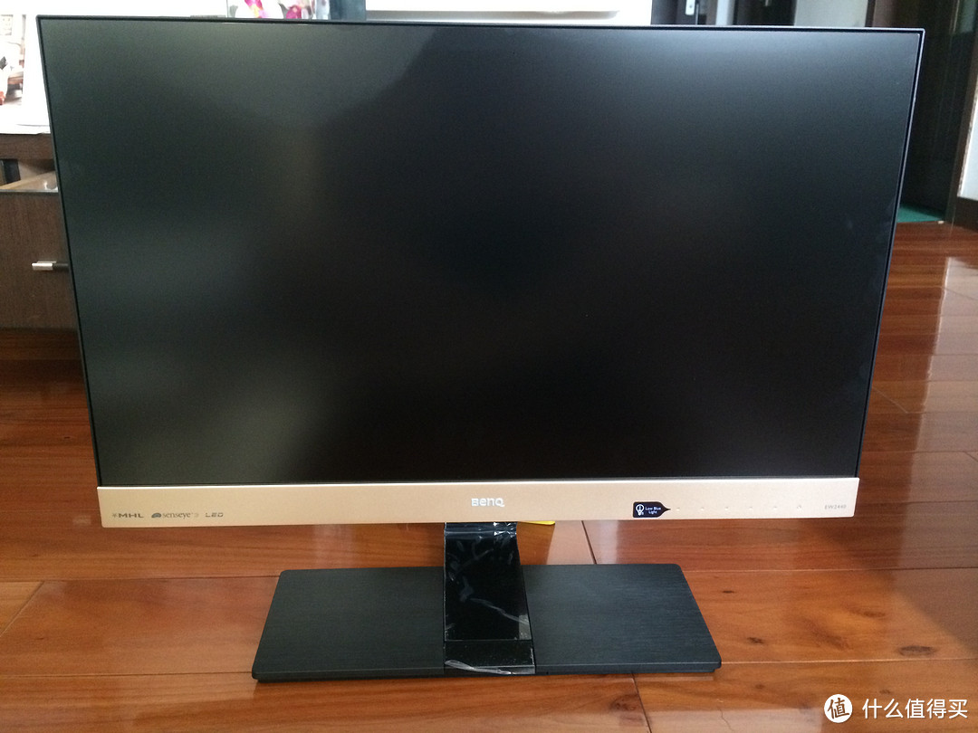 护眼影音利器- BenQ 明基 EW2440L 24寸 不闪式显示器