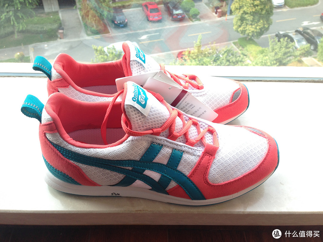 Onitsuka Tiger 鬼冢虎 ULT-RACER 女款复古慢跑鞋 D473N-0153