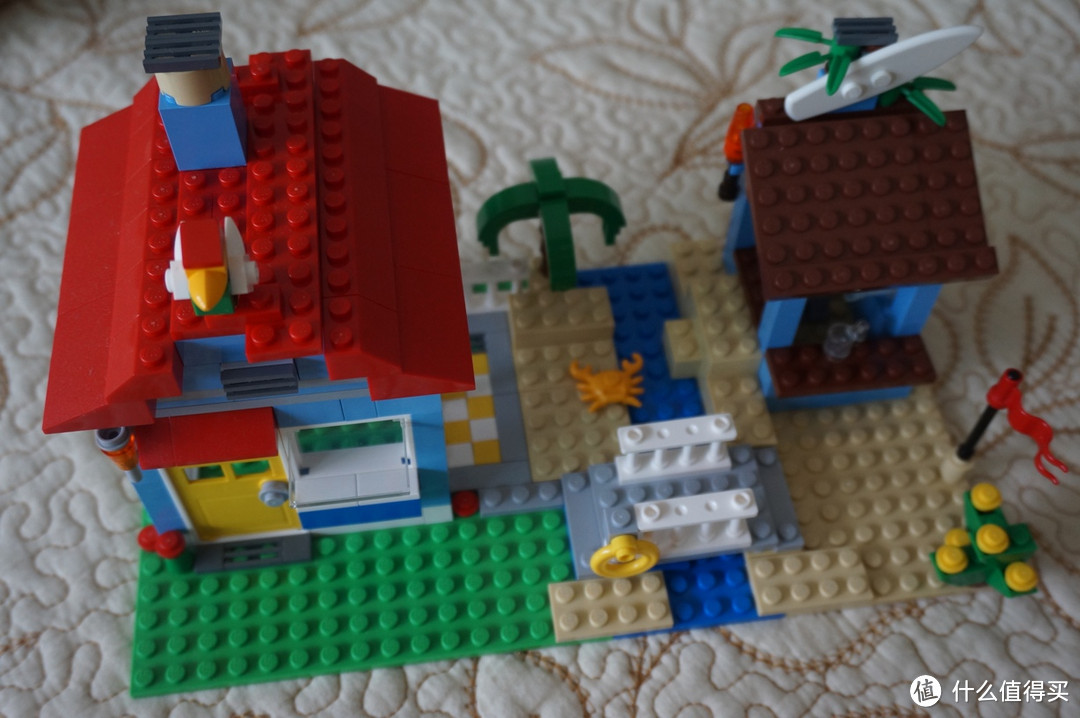 满是童趣和回忆：晒熊孩子的一堆 LEGO 乐高和类乐高