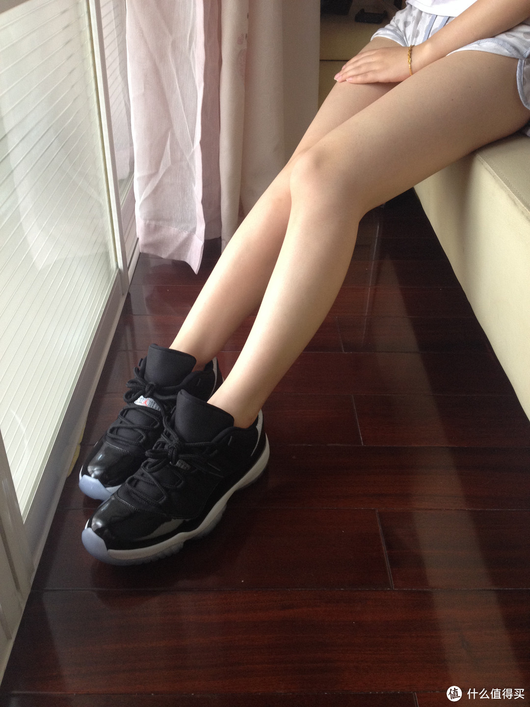 学生党入手NIKE 耐克 Air Jordan 11 Low“Infrared 23” 低帮篮球鞋，LD出镜