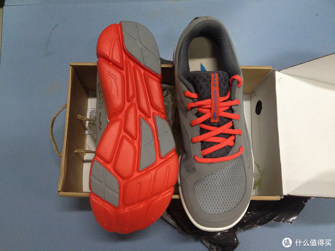 LI-NING STM 李宁 灰色 灵动跑鞋开箱记