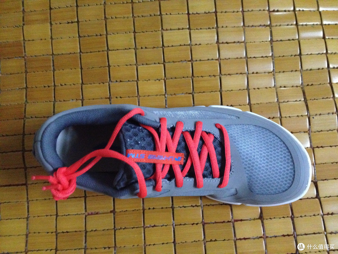 LI-NING STM 李宁 灰色 灵动跑鞋开箱记