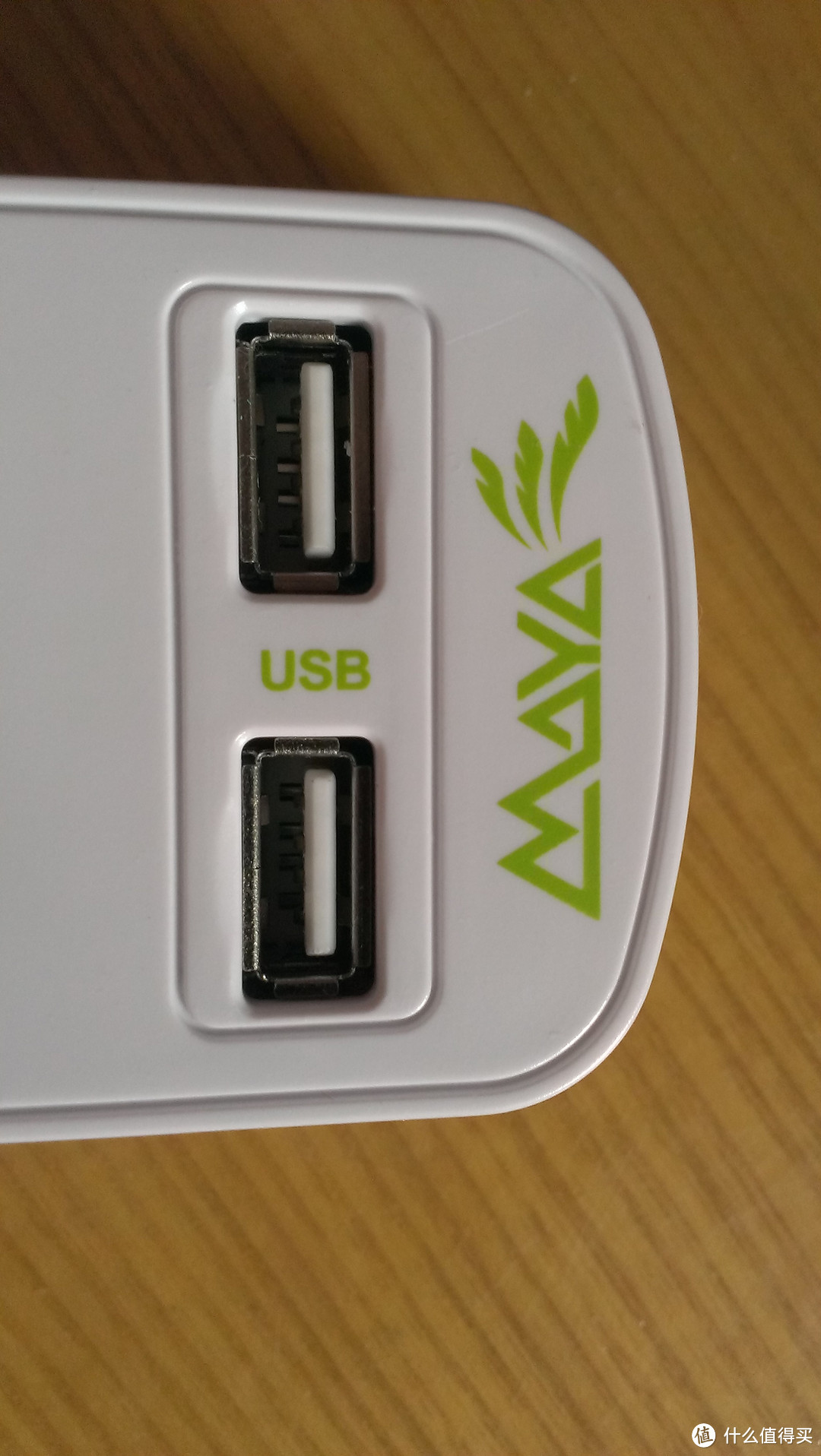玛雅 双usb电源插座 & 瑞能 RUSB2-3.1A 双USB充电器
