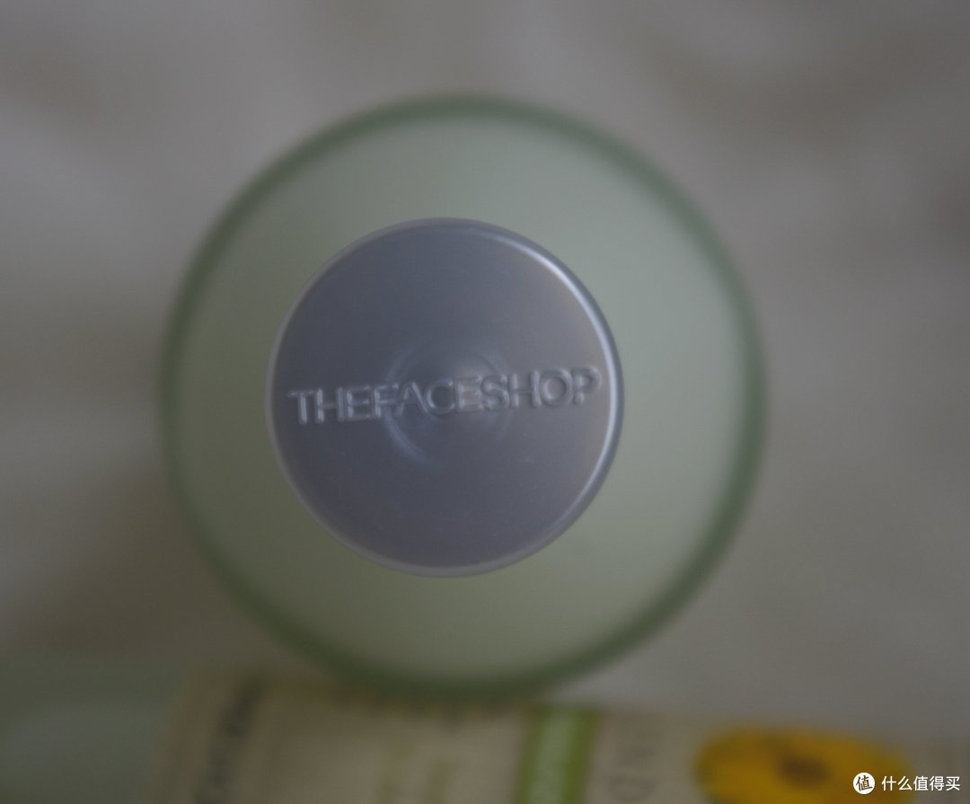夏日轻爽好保护——The Face Shop 菲诗小铺 金盏花水乳两件套