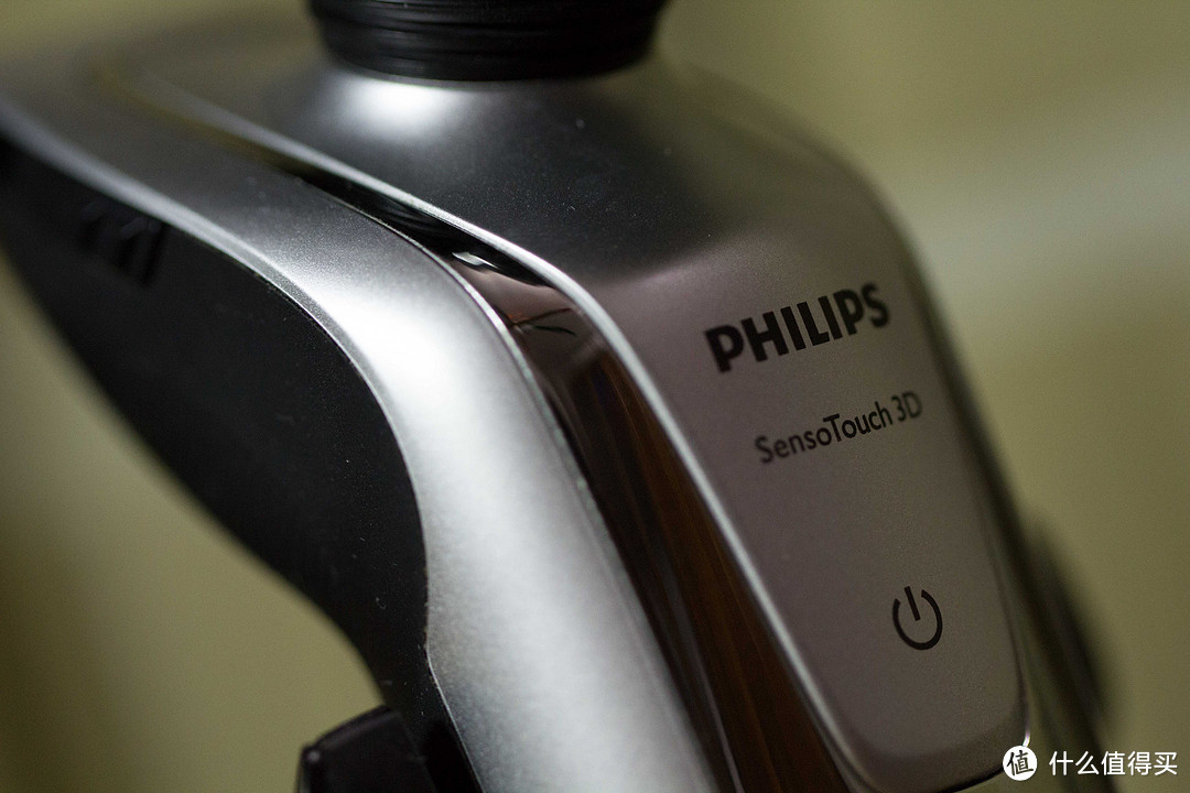 Philips  飞利浦 RQ1260/16 干湿两用电动剃须刀