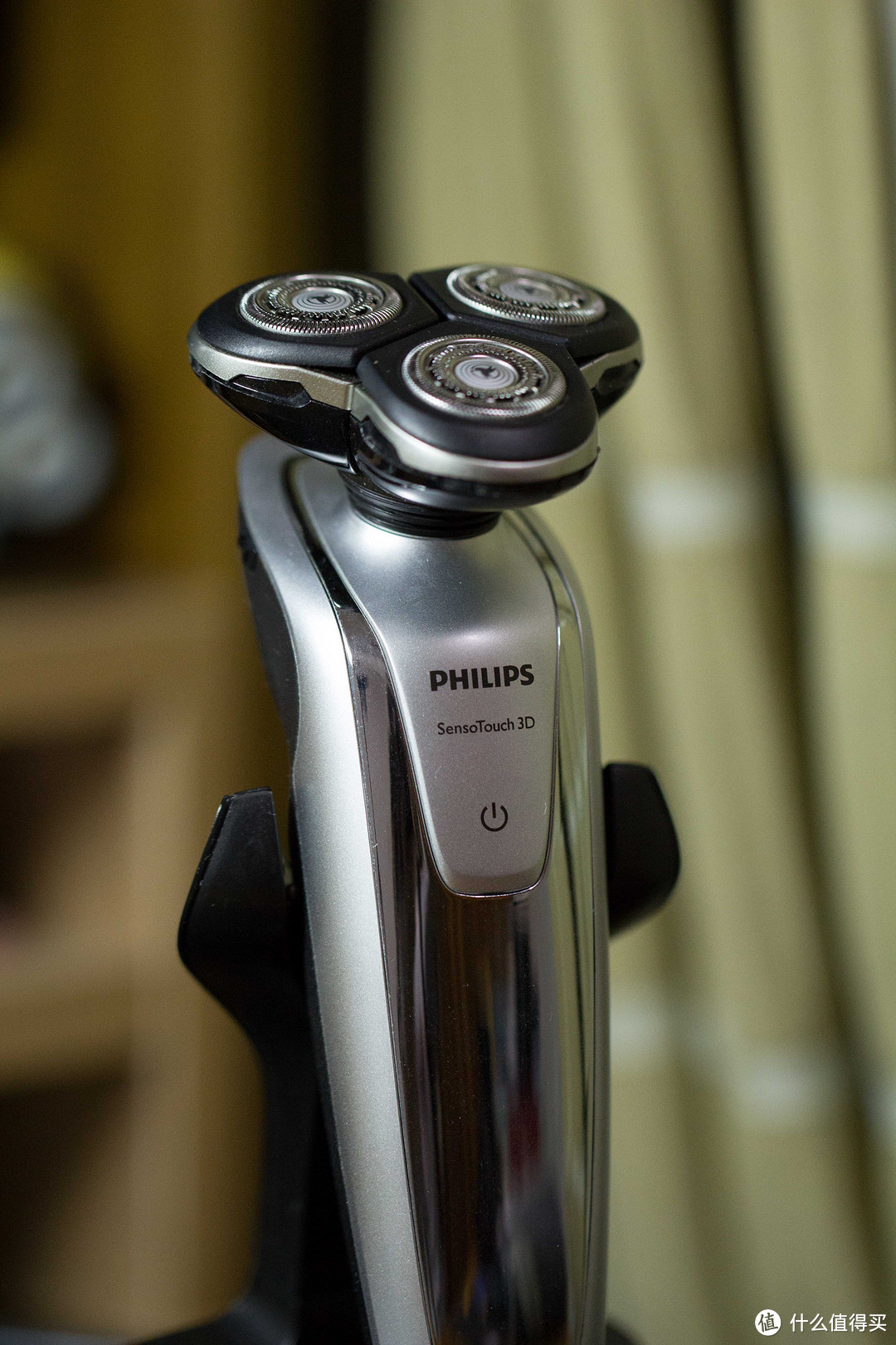 Philips  飞利浦 RQ1260/16 干湿两用电动剃须刀