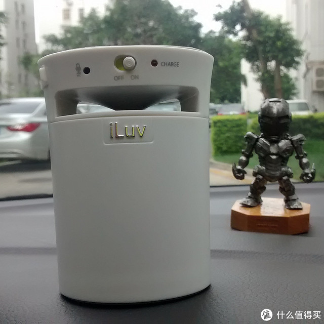 手贱人更贱：iLuv Mobi Cup、 Syren 便携蓝牙音箱