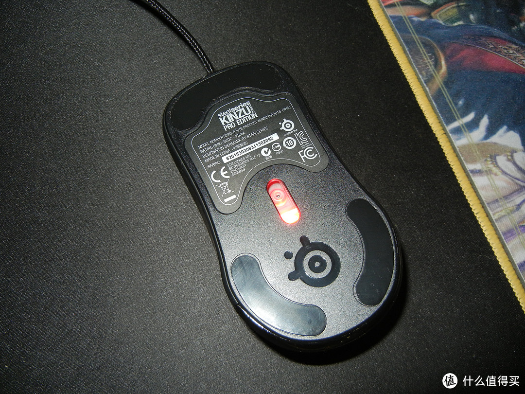 点击你的身体，发送我的快乐：SteelSeries 赛睿 Kinzu v2 Pro 光学游戏鼠标