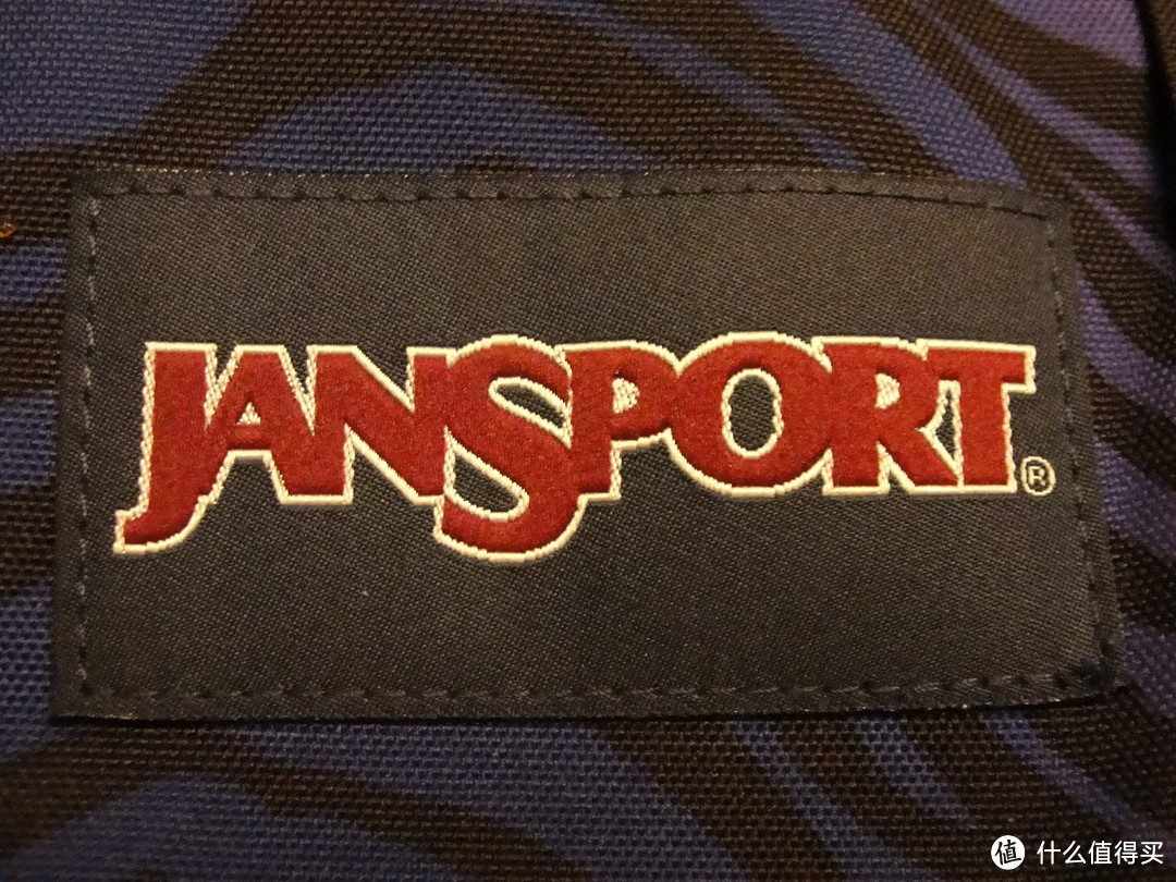 街头风：JanSport 杰斯伯 Market St 系列 单肩斜挎包 TXJ0，顺便翻包