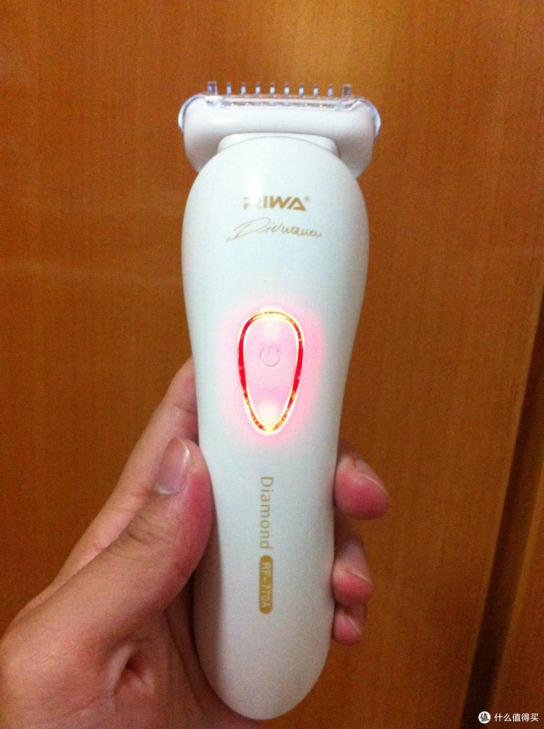 肌肤光滑的秘密riwa雷瓦rf770a女士剃毛器