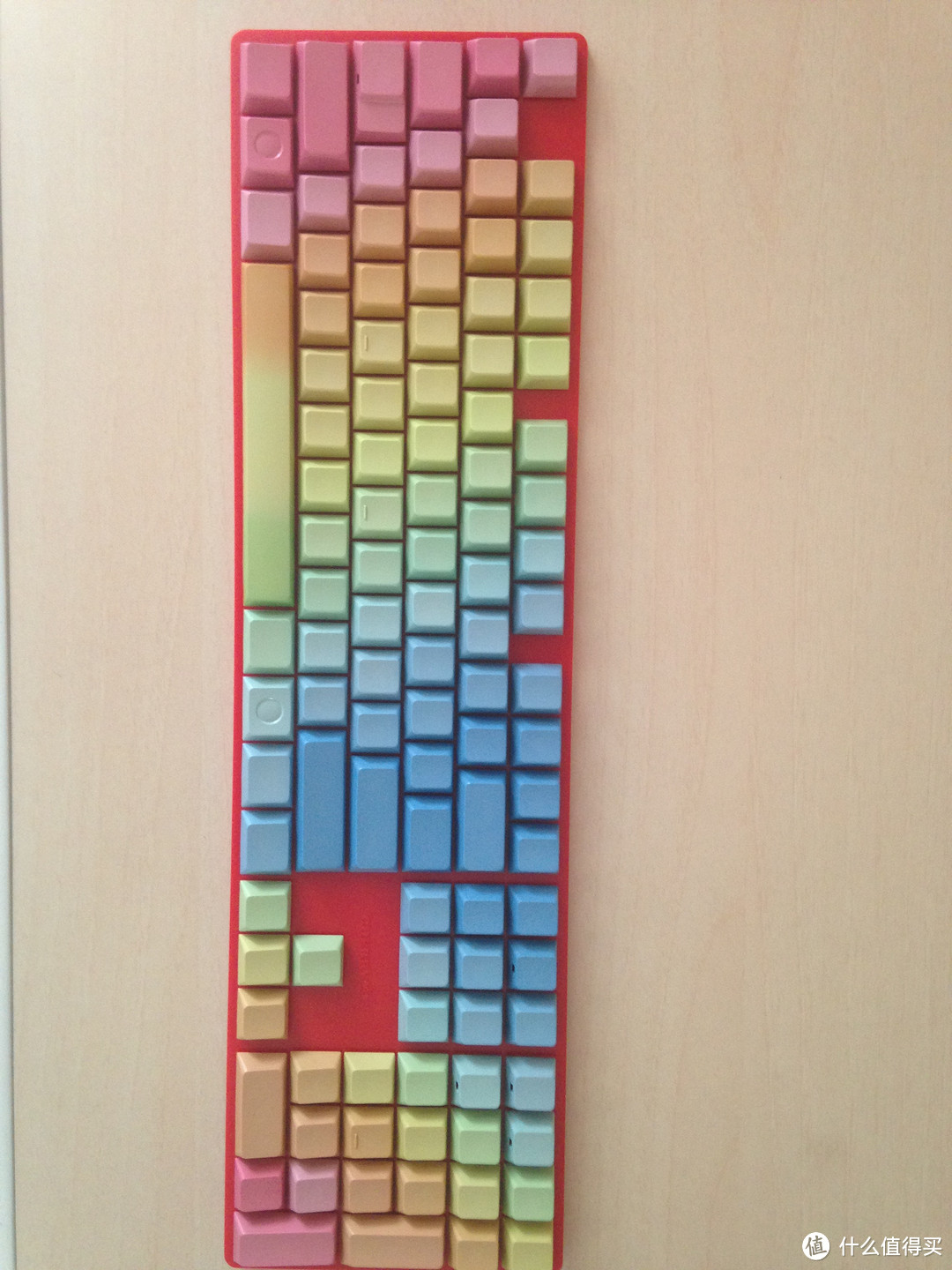 使用非标志键盘的悲哀与樱桃彩虹键帽的搭配