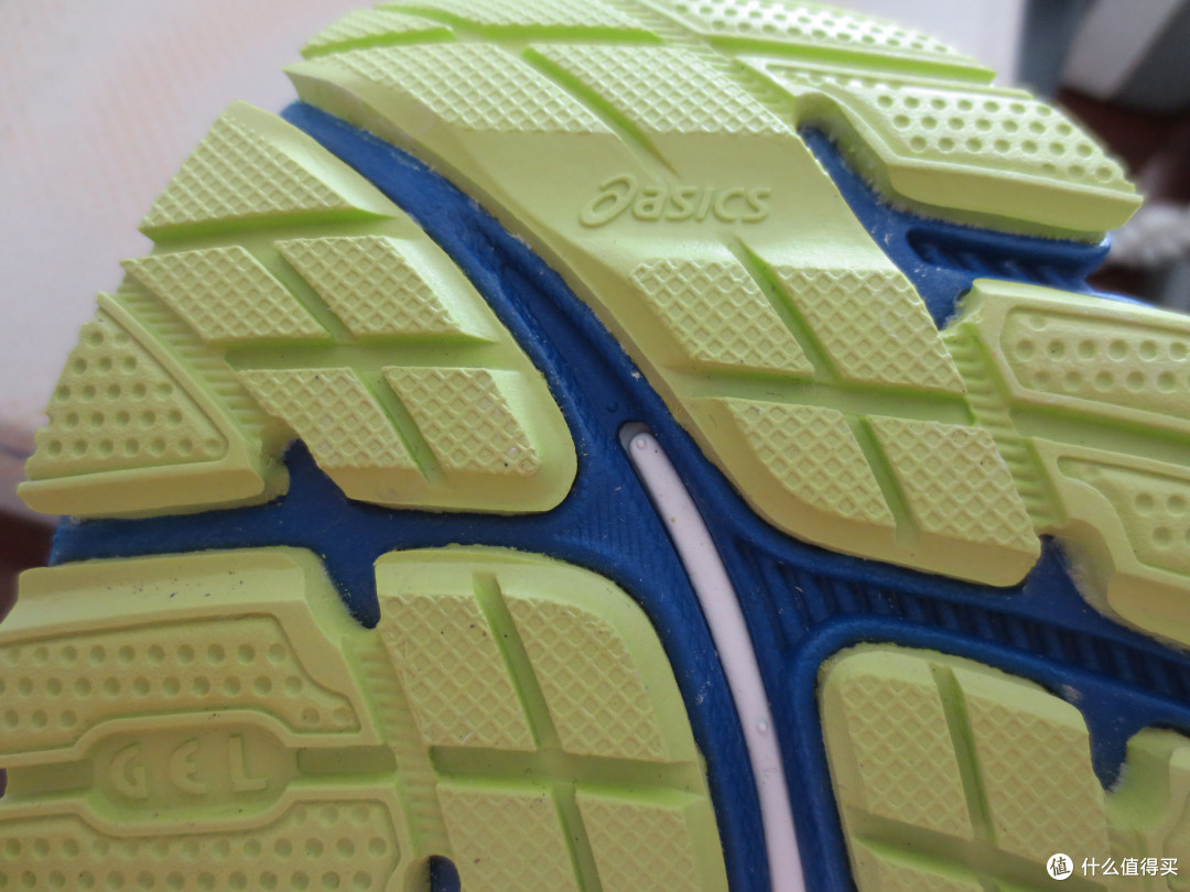 美亚八折入手ASICS 亚瑟士 Gel-Nimbus 15 跑步鞋