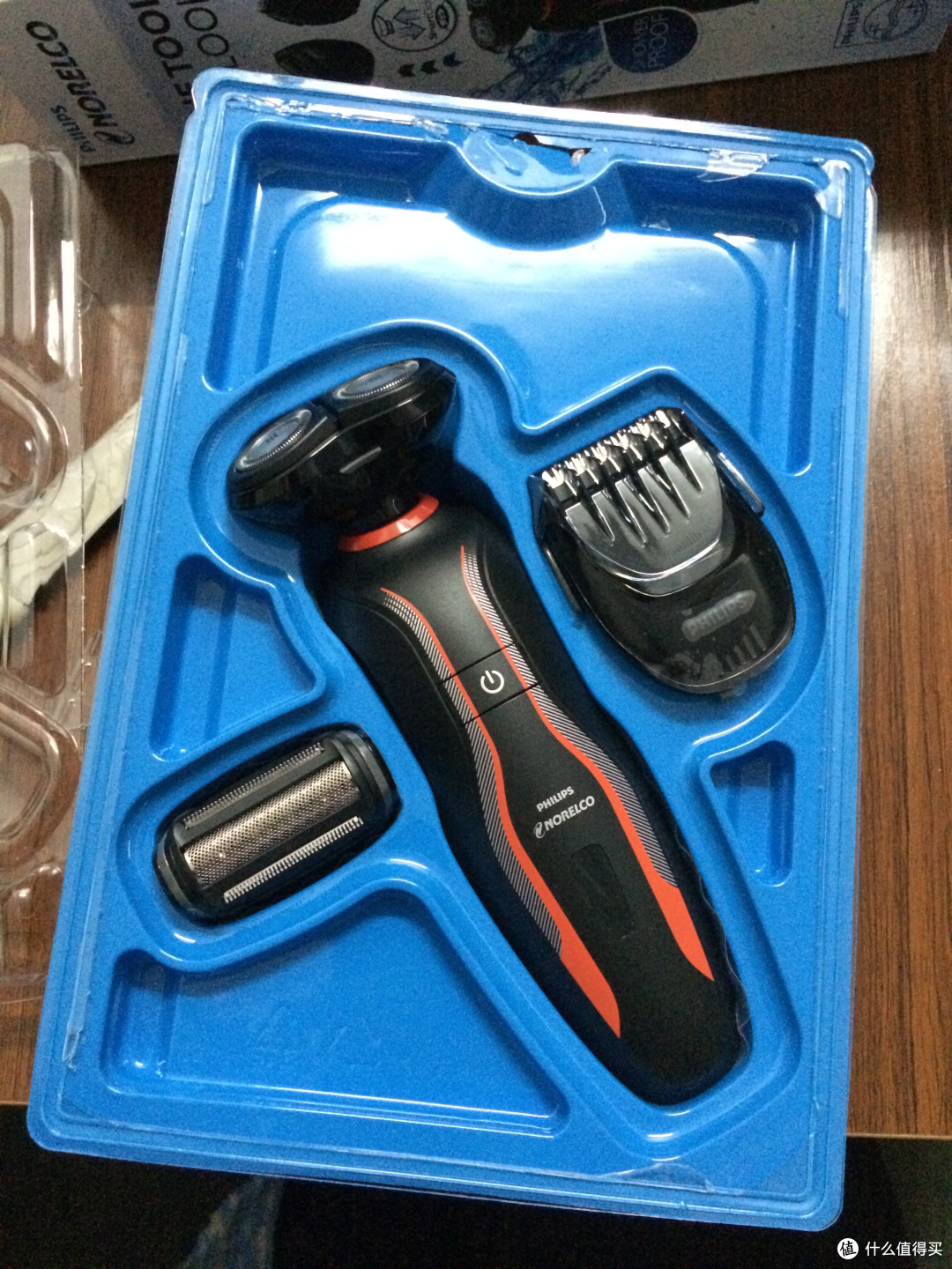 平民选择：Philips 飞利浦 Norelco YS524/41 多功能剃须刀